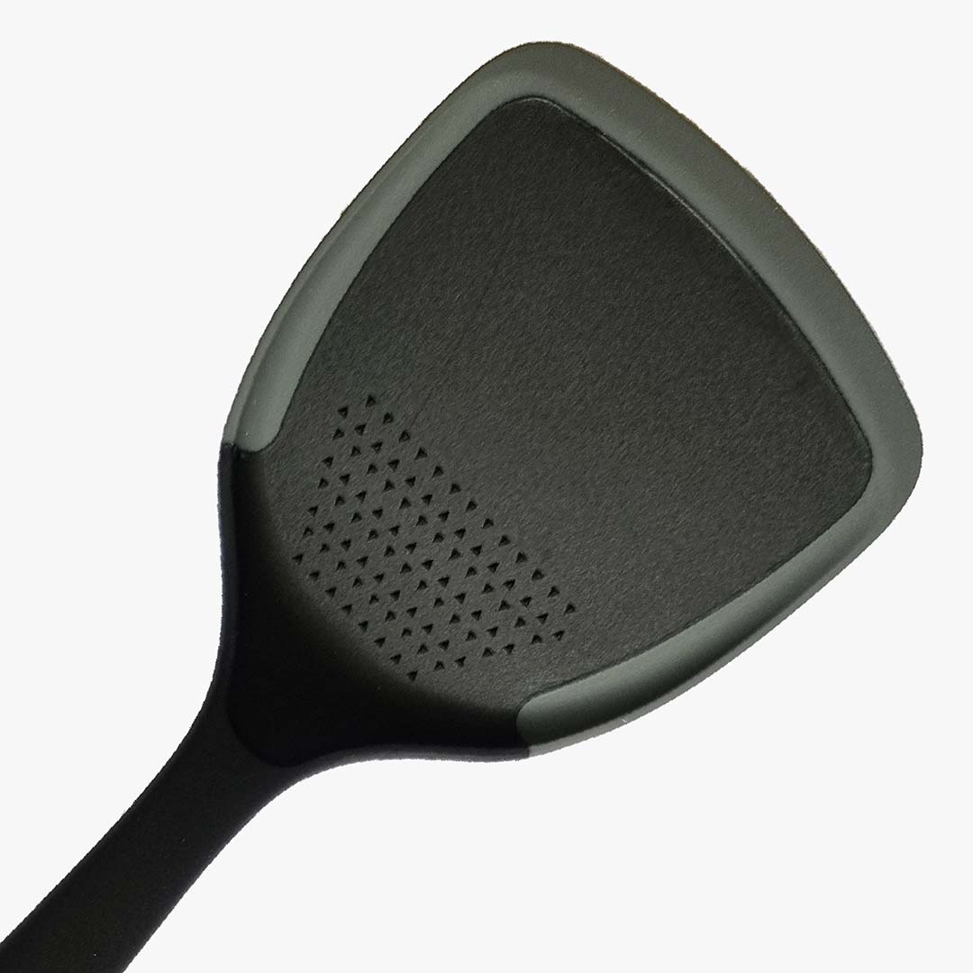 ESPÁTULA SÓLIDA DE NYLON E SILICONE - CINZA